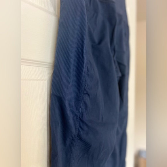 Lululemon Dance Studio Crop Navy Blue Size 4 Foldable Roll Down Waist Stripe - Picture 4 of 6